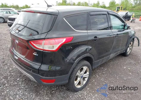 2015 Ford Escape Se z USA, uszkodzony, nr VIN 1FMCU9GX8FUB15662